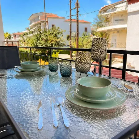 Blue Orchid Family With Balconies, Kallithea * Kallithea (Chalkidiki)