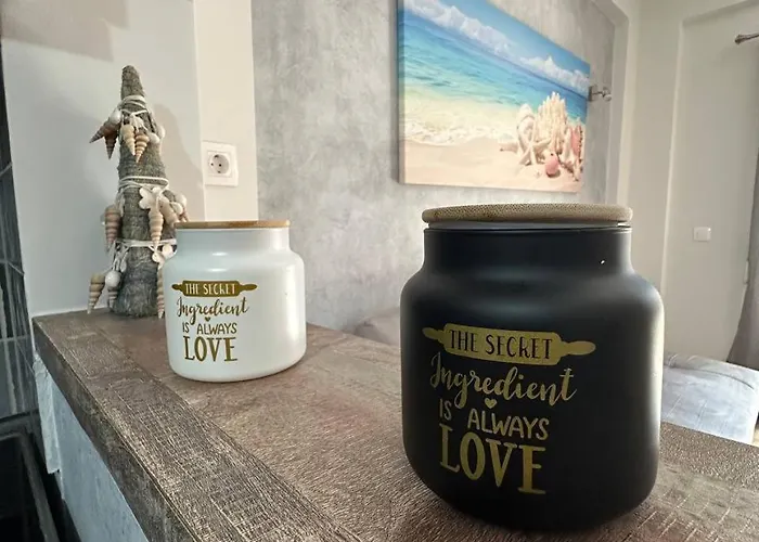 Blue Orchid - Modern Kallithea (Chalkidiki)