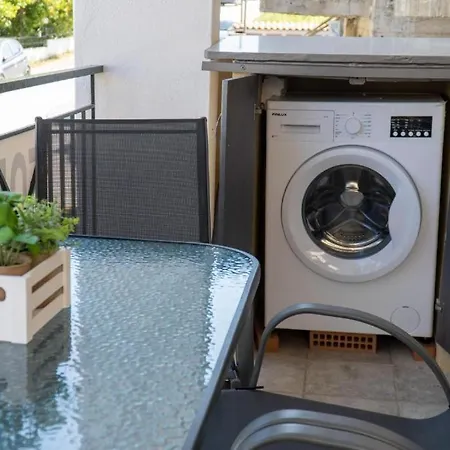 Appartement Blue Orchid Family Apartment With Balconies, Kallithea
